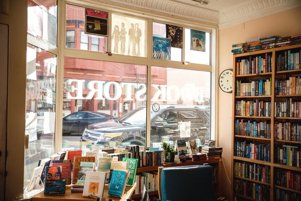 How to Start a Bookstore Business - BookScouter Blog