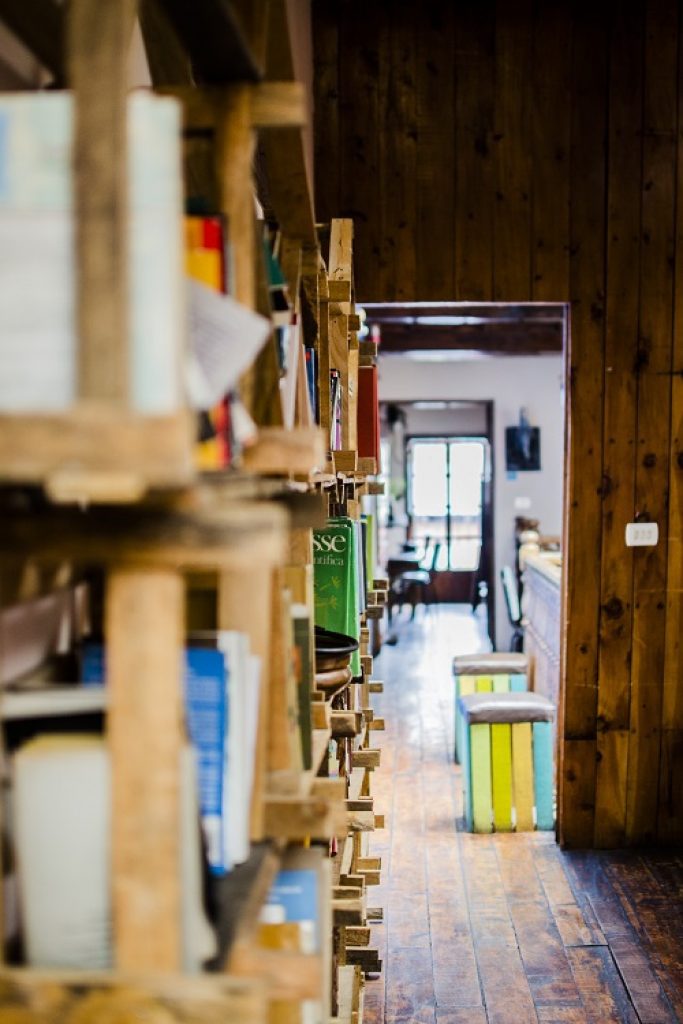 how-to-start-a-coffee-shop-bookstore-coffee-shop-startups