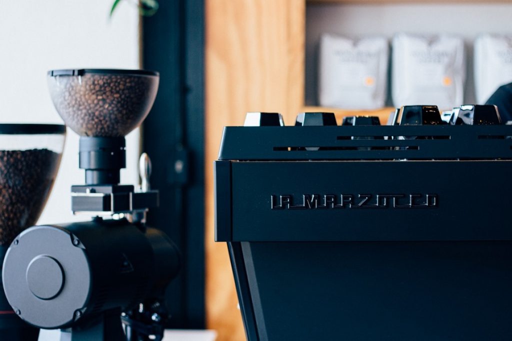 How to Choose Your Coffee Shop Espresso Machine